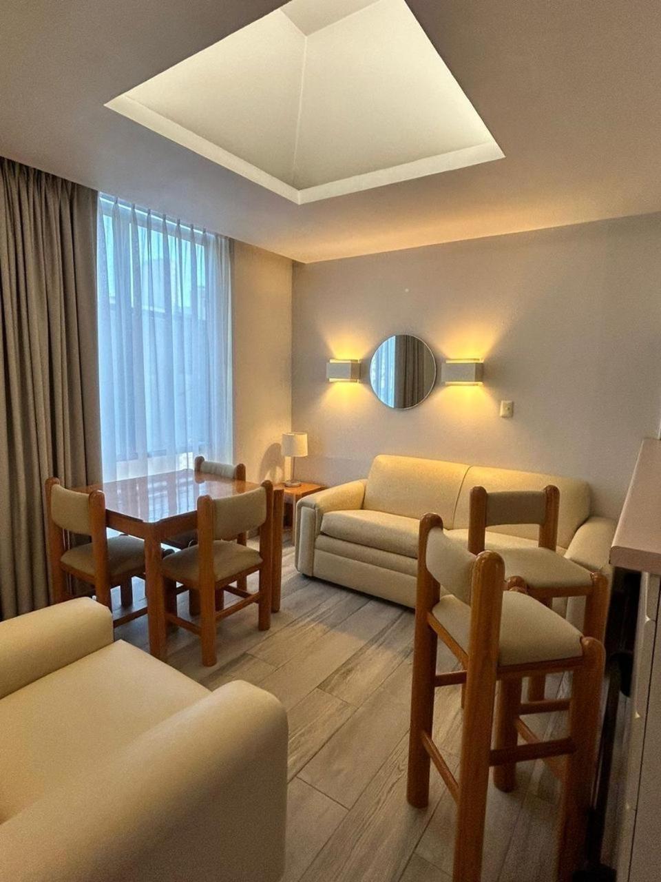 Suites Arquimedes 33 Mexico City Exteriör bild